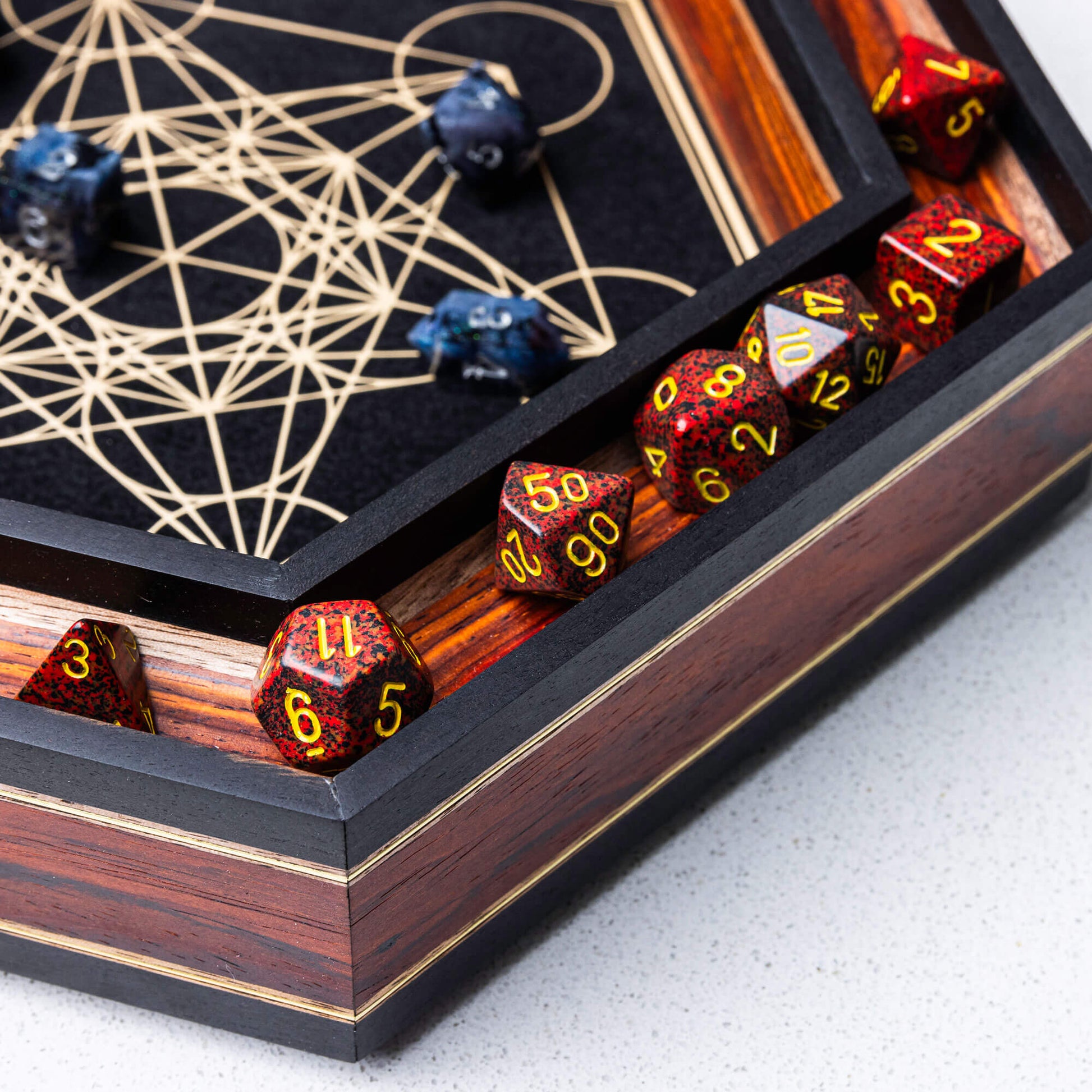 Customizable Gen2 Dice Tray from BlackBear Workshops - Premium Quality - Handcrafted in Canada - DND games - Cocobolo - African Blackwood  - Black Velvet - Gold Vinyl